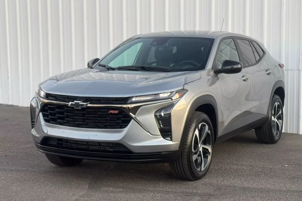 2024 Chevrolet Trax photo 1