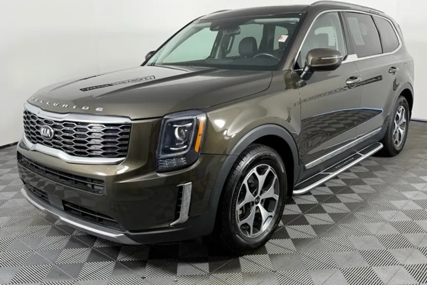 2021 Kia Telluride EX photo 1