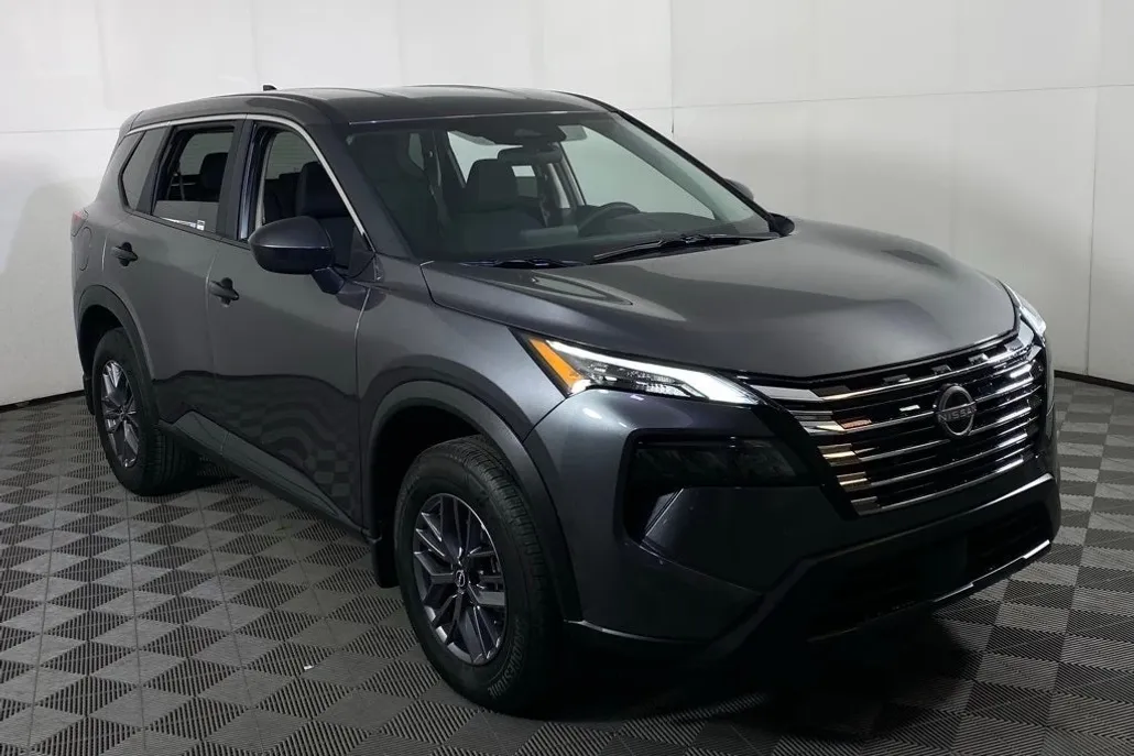 2025 Nissan Rogue S photo 1