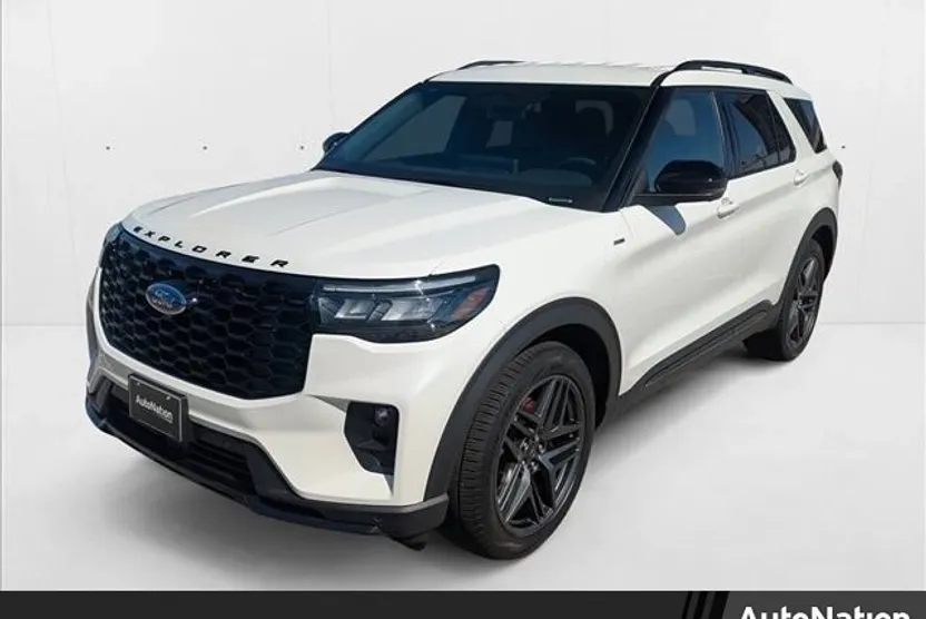 2025 Ford Explorer ST-Line photo 1
