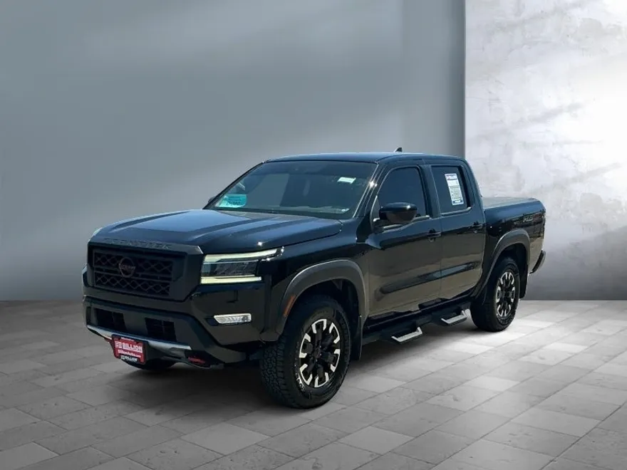 2022 Nissan Frontier PRO-4X photo 1
