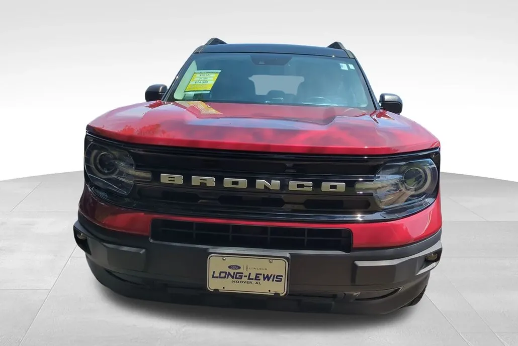 2021 Ford Bronco Sport Outer Banks photo 1