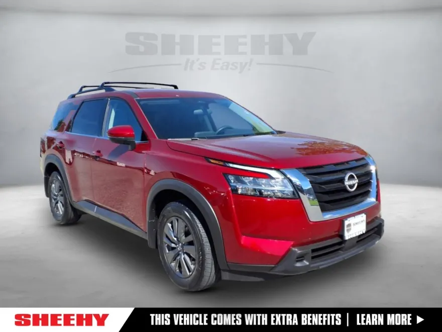 2022 Nissan Pathfinder SV photo 1