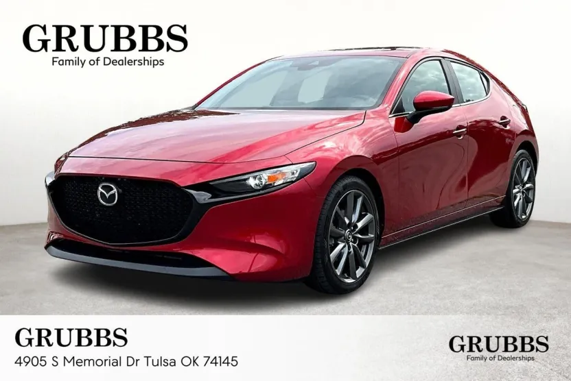 2021 Mazda Mazda3 Hatchback Preferred photo 1