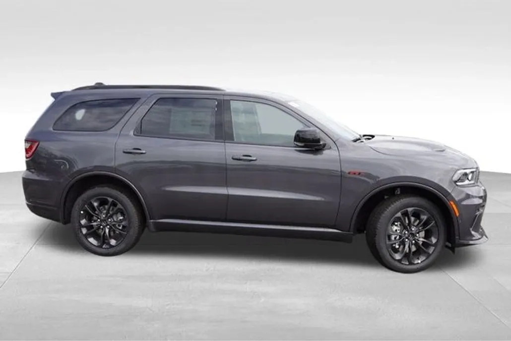 2026 Dodge Durango GT Plus Blacktop photo 1