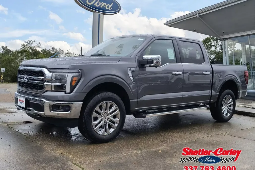 2025 Ford F-150 Lariat photo 1