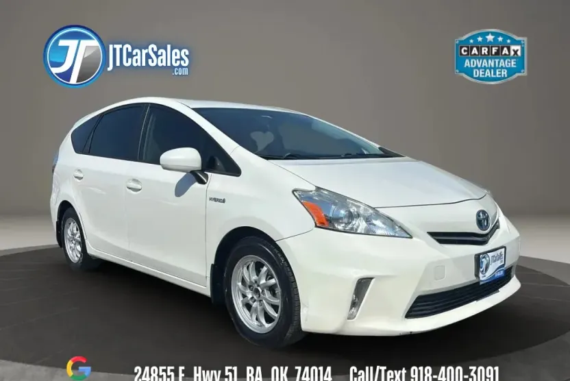2012 Toyota Prius V Three photo 1