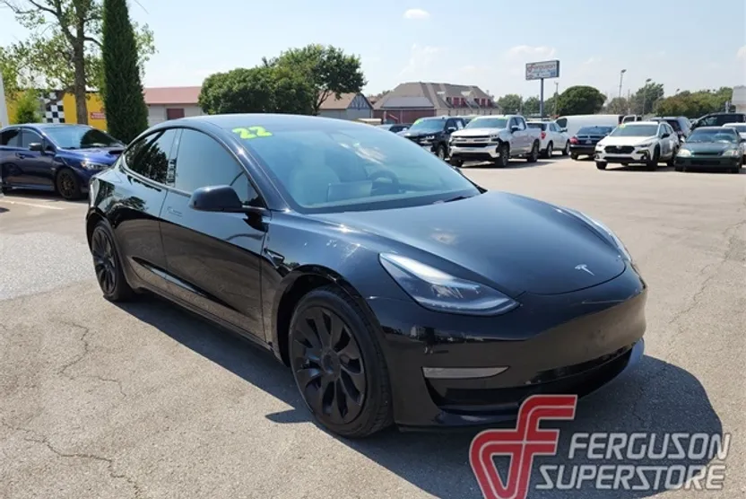2022 Tesla Model 3 photo 1