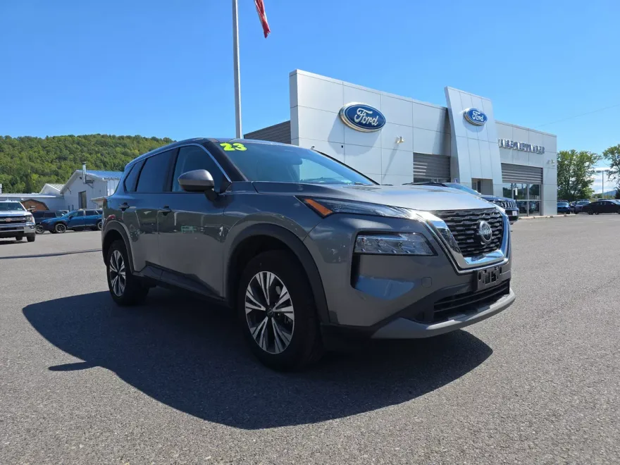 2023 Nissan Rogue AWD SV photo 1