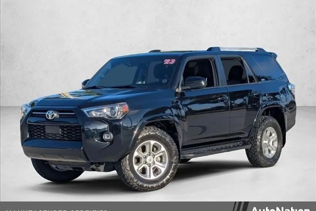 2023 Toyota 4Runner SR5 photo 1