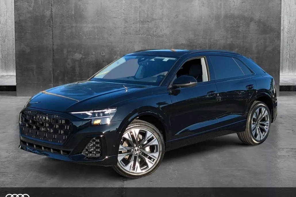 2025 Audi Q8 Premium Plus photo 1