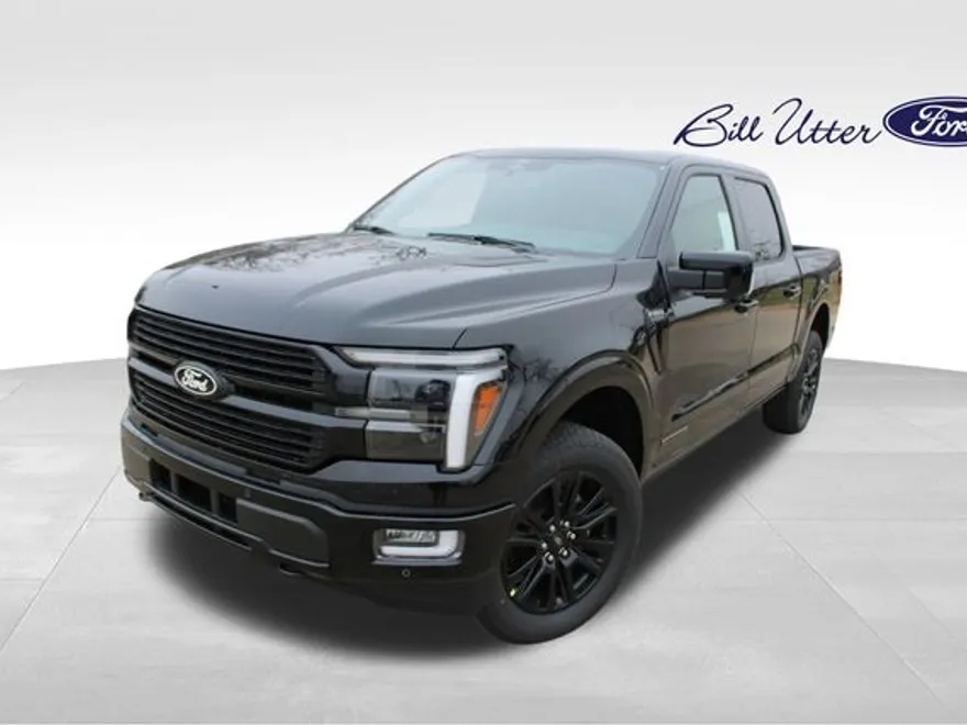 2025 Ford F-150 Platinum photo 1