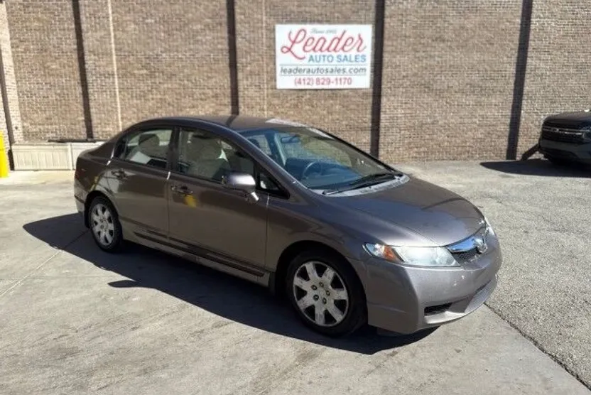 2009 Honda Civic LX photo 1