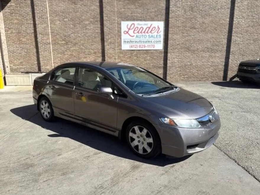 2009 Honda Civic LX photo 1
