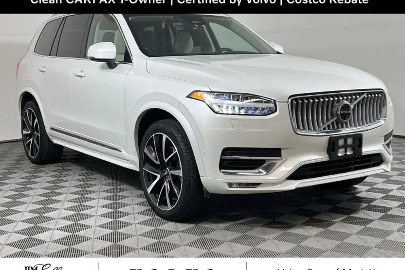 2024 Volvo XC90 Plus photo 1