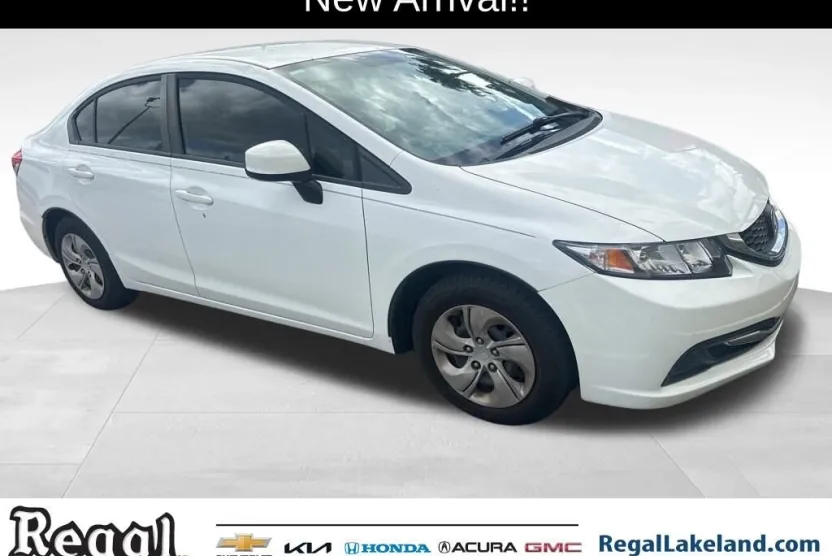 2013 Honda Civic LX photo 1