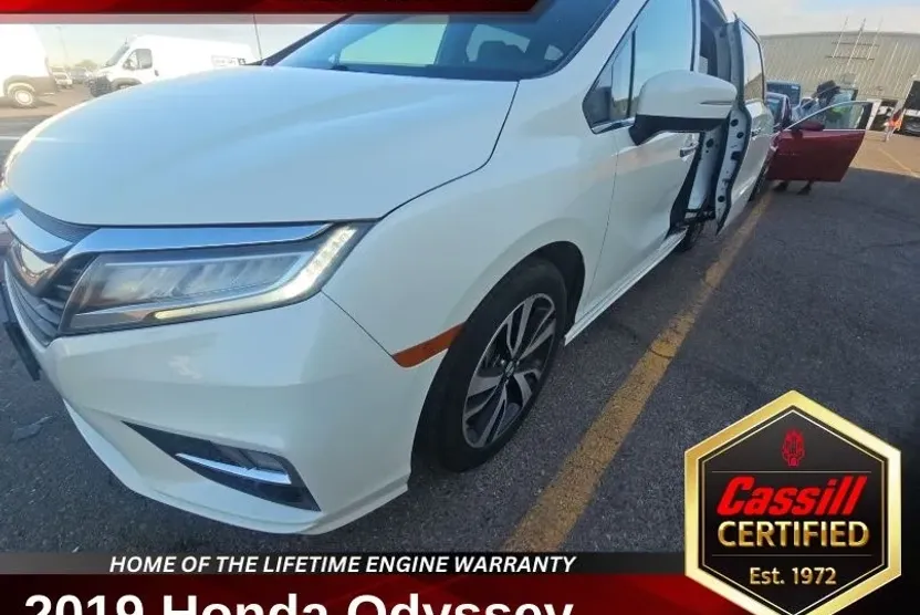 2019 Honda Odyssey Elite photo 1