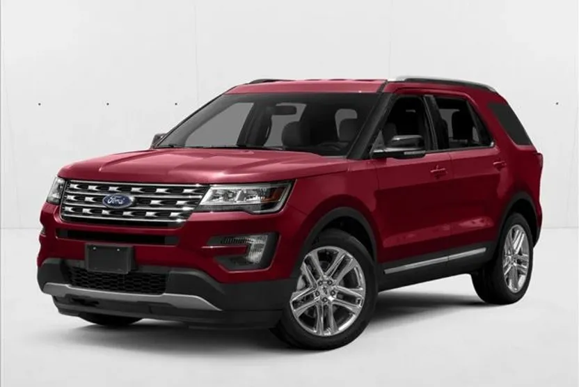 2017 Ford Explorer XLT photo 1