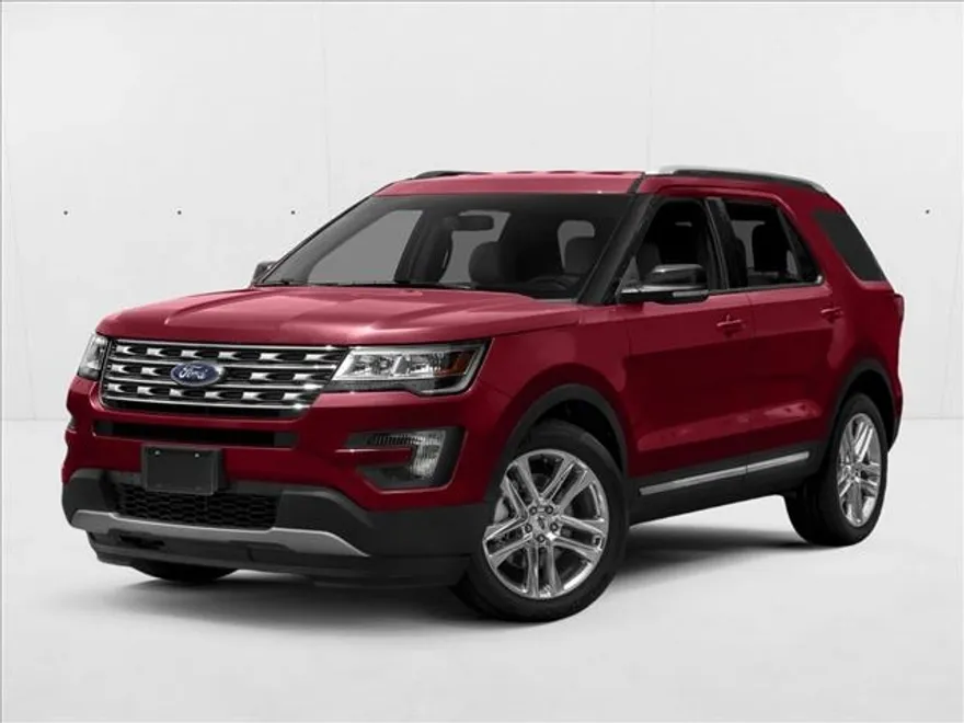2017 Ford Explorer XLT photo 1
