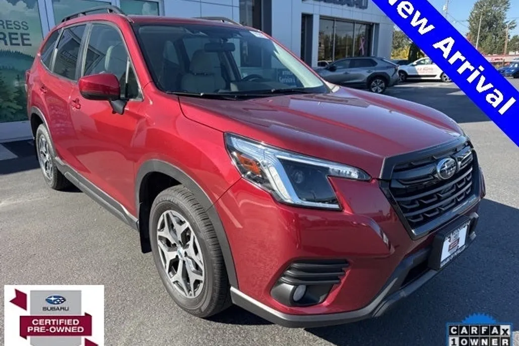 2023 Subaru Forester Premium photo 1
