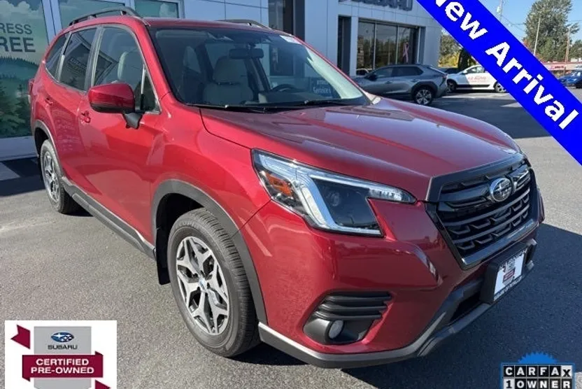 2023 Subaru Forester Premium photo 1
