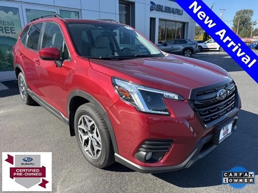 2023 Subaru Forester Premium photo 1