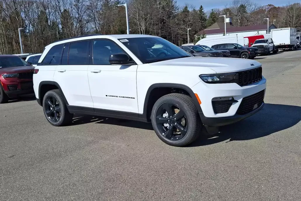 2024 Jeep Grand Cherokee Limited photo 1