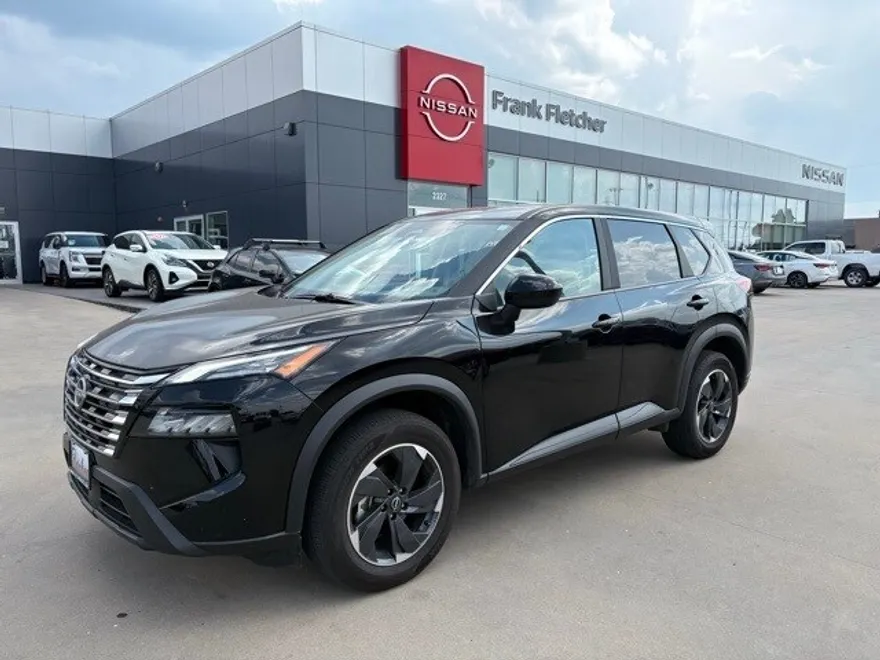 2025 Nissan Rogue SV photo 1