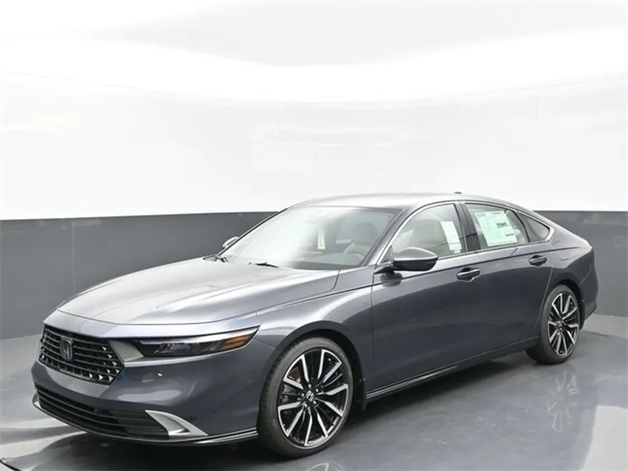 2025 Honda Accord Hybrid Touring photo 1