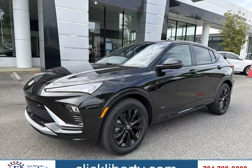 2026 Buick Envista ST photo 1