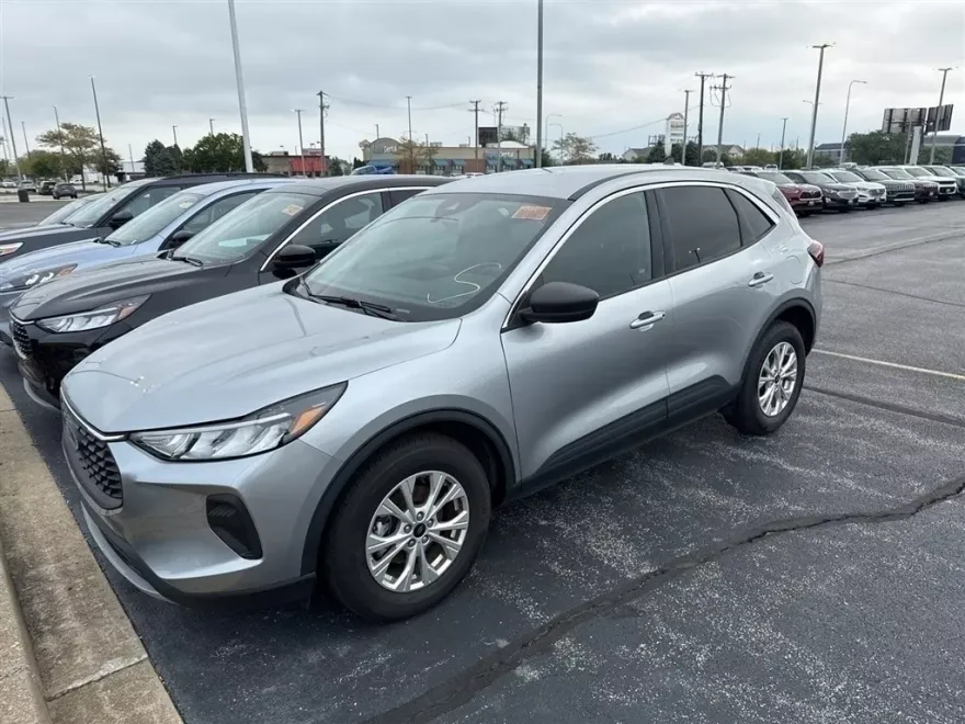 2023 Ford Escape Active photo 1
