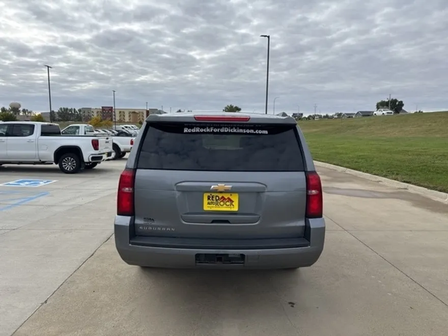 2020 Chevrolet Suburban LS photo 1