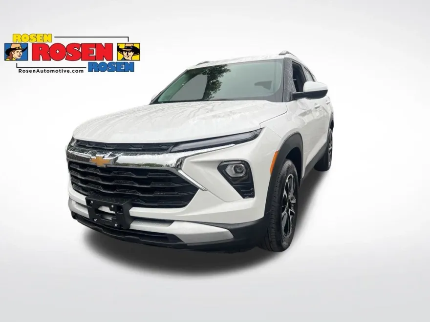 2024 Chevrolet Trailblazer LT photo 1