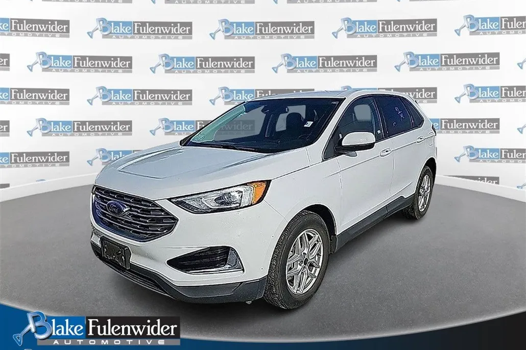 2022 Ford Edge SEL photo 1