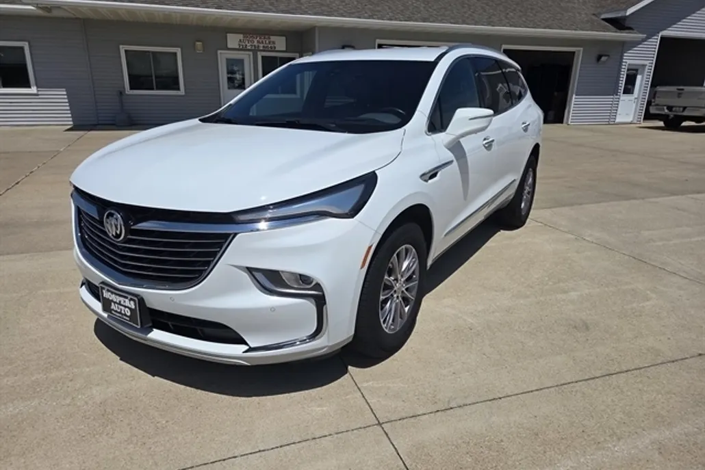 2024 Buick Enclave Premium photo 1