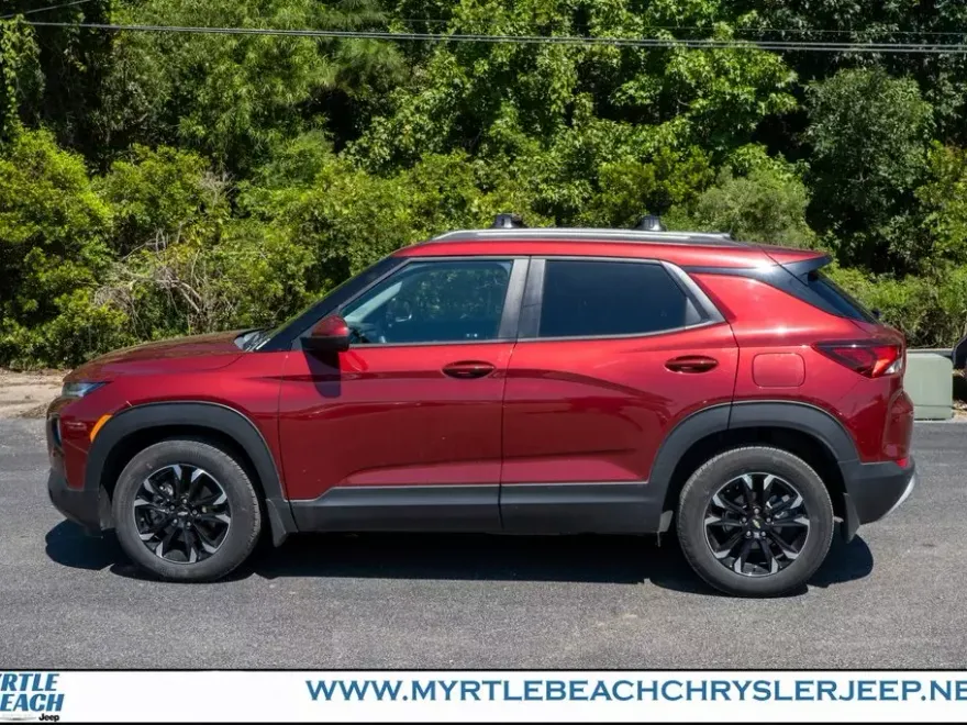 2022 Chevrolet Trailblazer LT photo 1