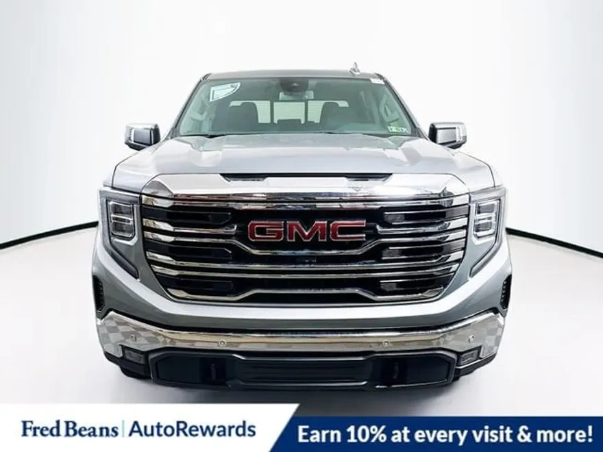 2025 Gmc Sierra 1500 SLT photo 1