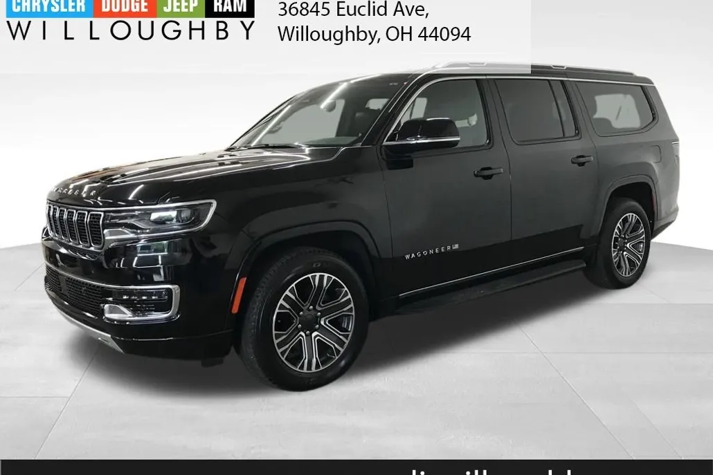2024 Jeep Wagoneer L Series II photo 1
