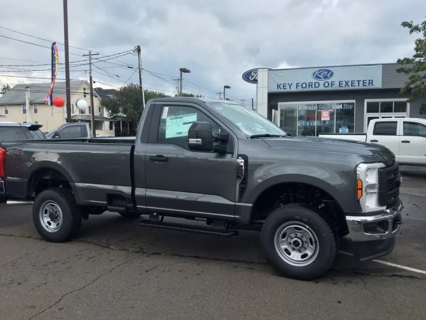 2026 Ford F-250 photo 1