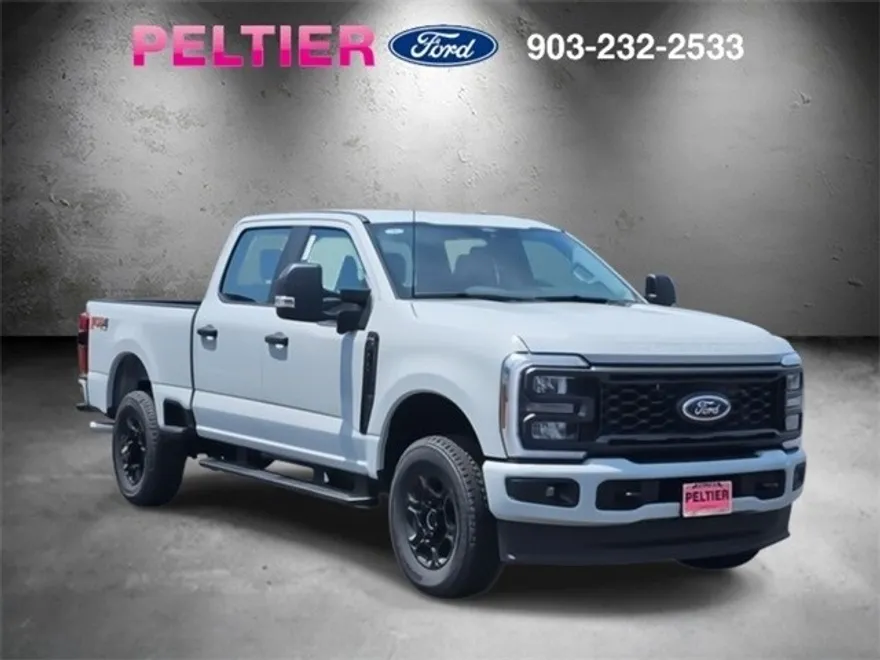 2025 Ford F-250 XL photo 1