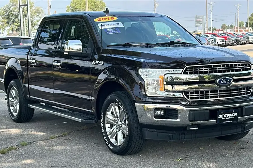2019 Ford F-150 Lariat photo 1