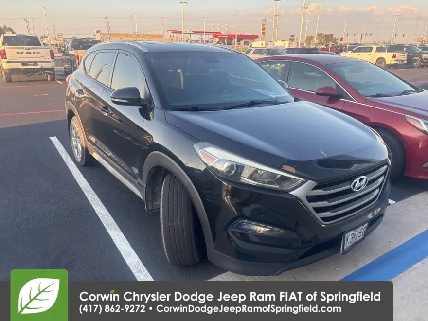 2018 Hyundai Tucson SEL photo 1