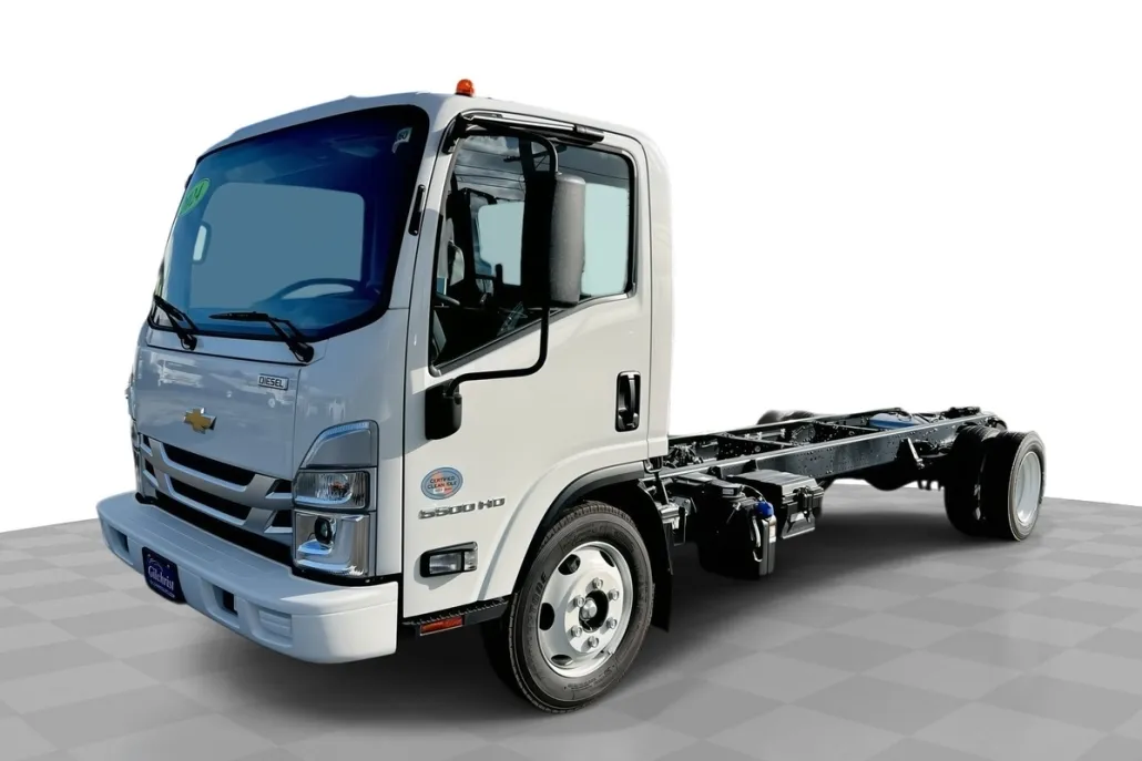 2024 Chevrolet Silverado 5500HD photo 1