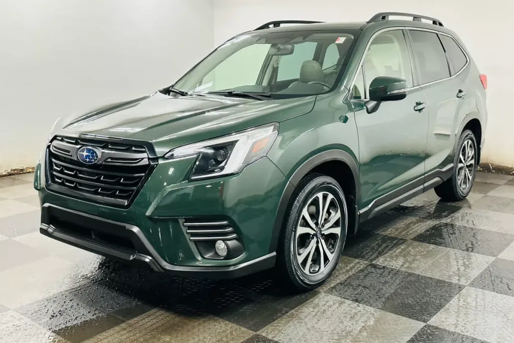 2022 Subaru Forester Limited photo 1