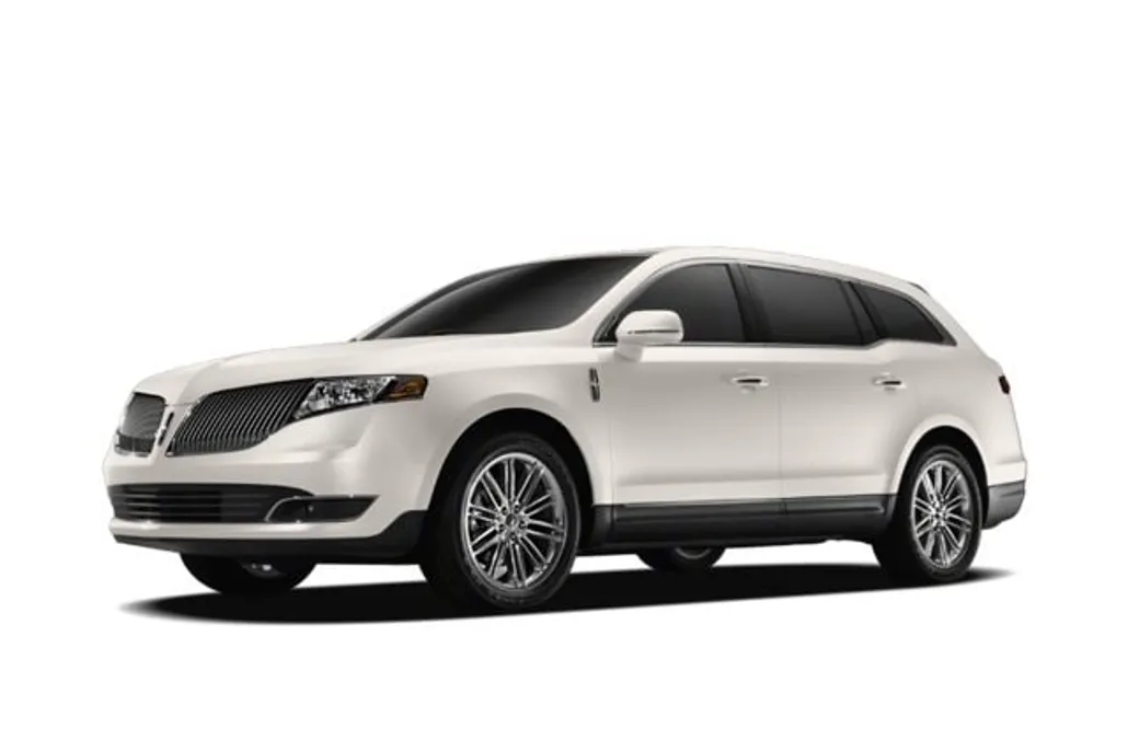2013 Lincoln MKT EcoBoost photo 1