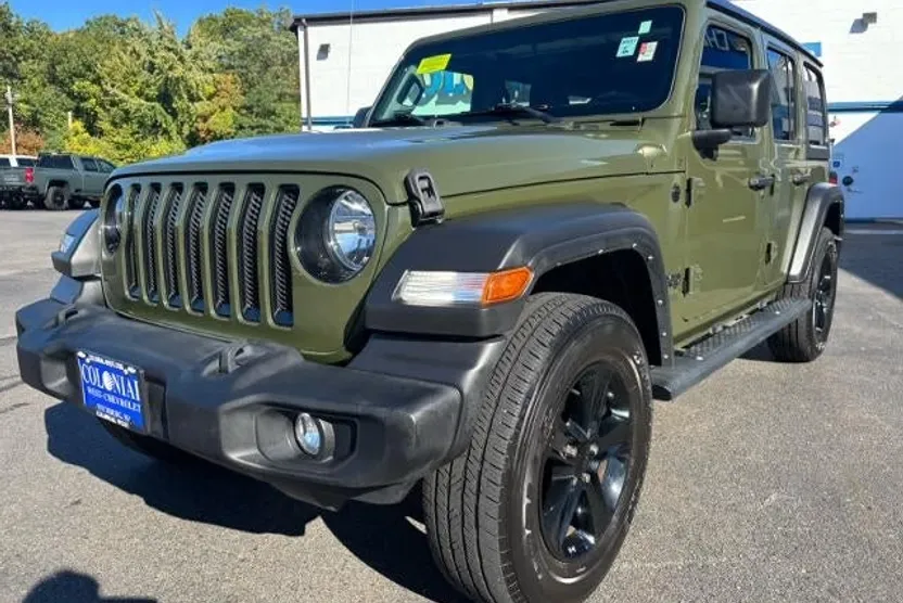 2022 Jeep Wrangler Unlimited Sport Altitude photo 1