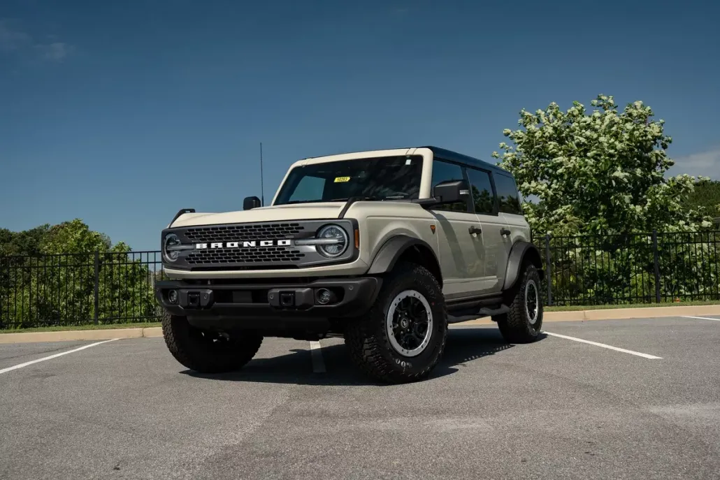 2025 Ford Bronco Badlands photo 1
