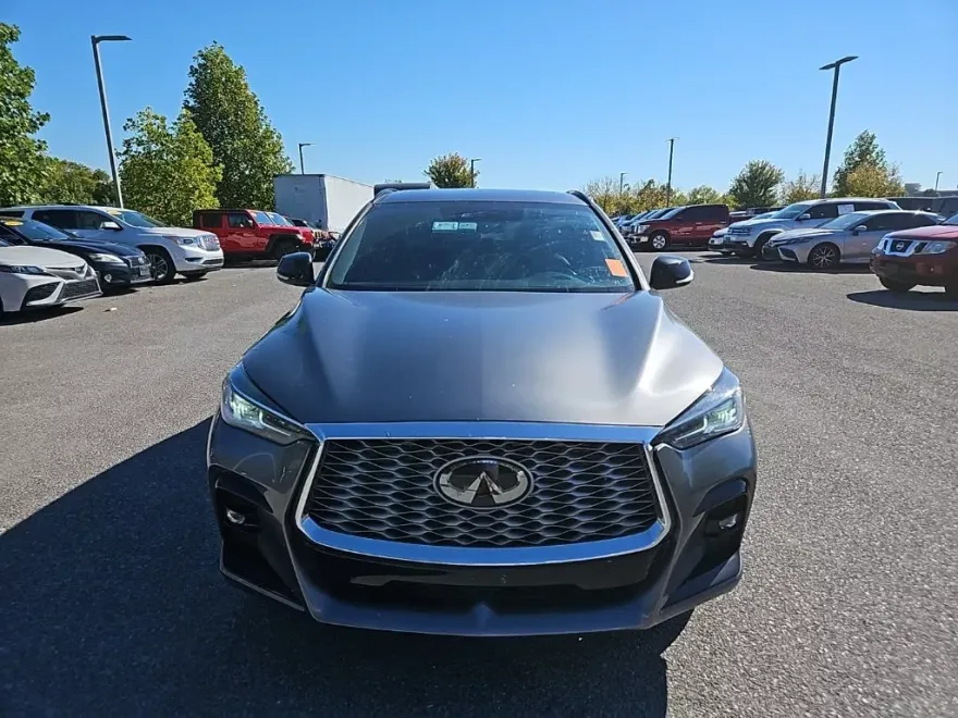 2024 Infiniti QX55 Luxe photo 1