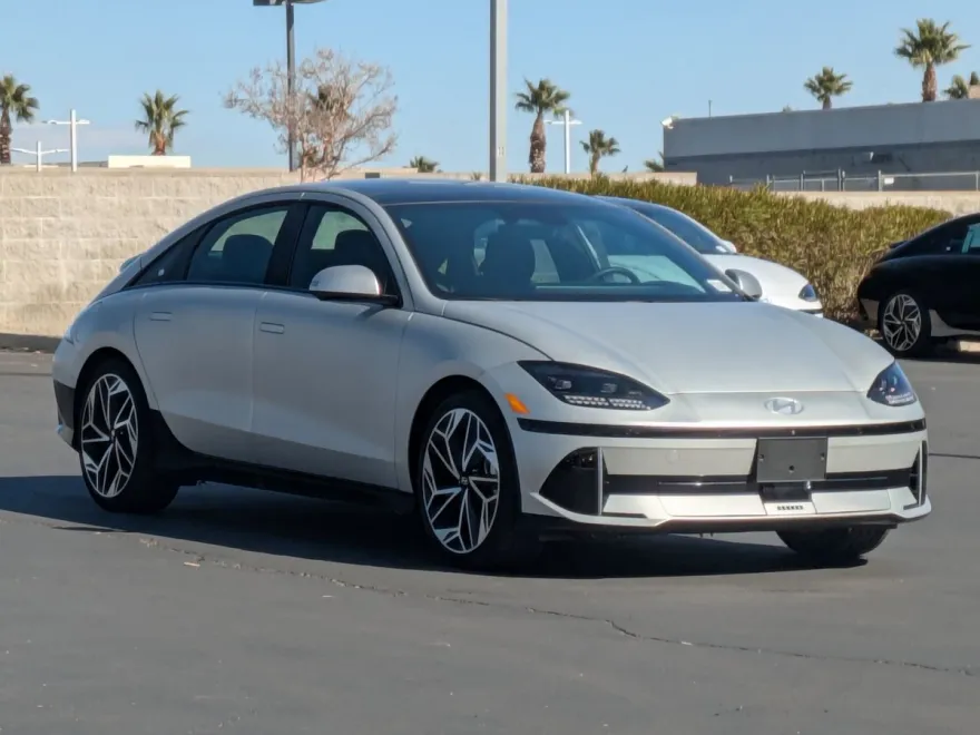 2023 Hyundai Ioniq 6 Limited photo 1