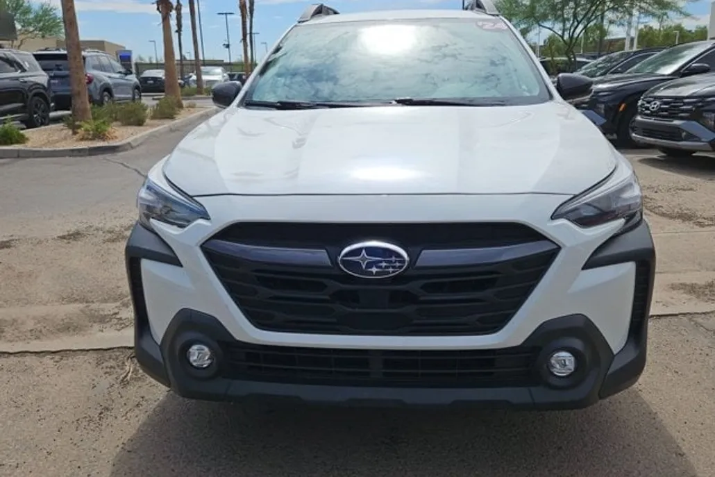 2024 Subaru Outback Premium photo 1